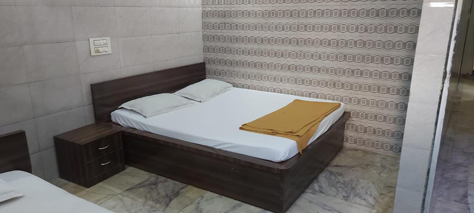 Glitz Hotels Sai Guest House - Nr Inorbit Mall Vashi Navi Mumbai Exterior photo