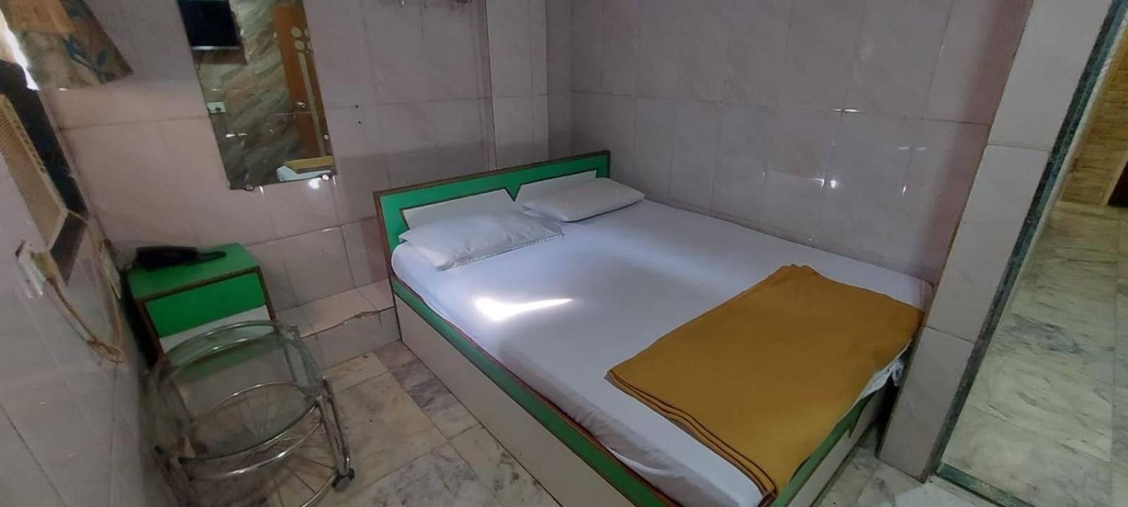 Glitz Hotels Sai Guest House - Nr Inorbit Mall Vashi Navi Mumbai Exterior photo